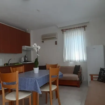Mert Lägenhetshotell Muğla